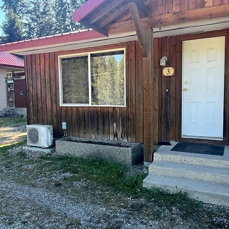 Viewpoint Rv & Cottages Salmon Arm Dış mekan fotoğraf