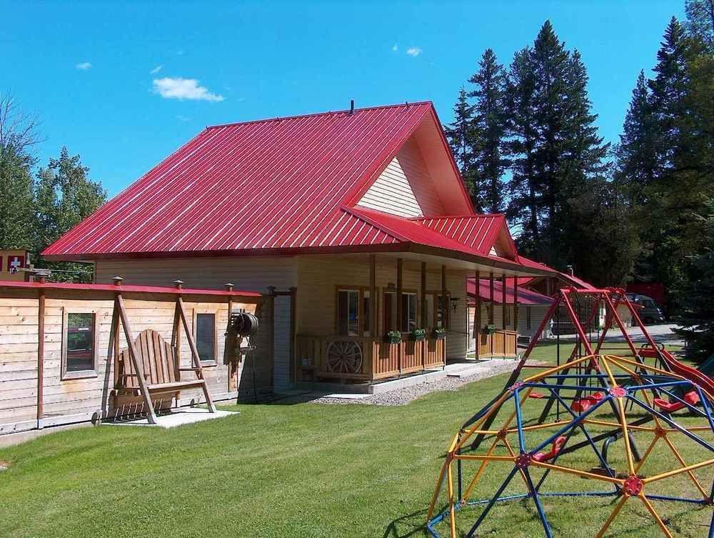 Viewpoint Rv & Cottages Salmon Arm Dış mekan fotoğraf